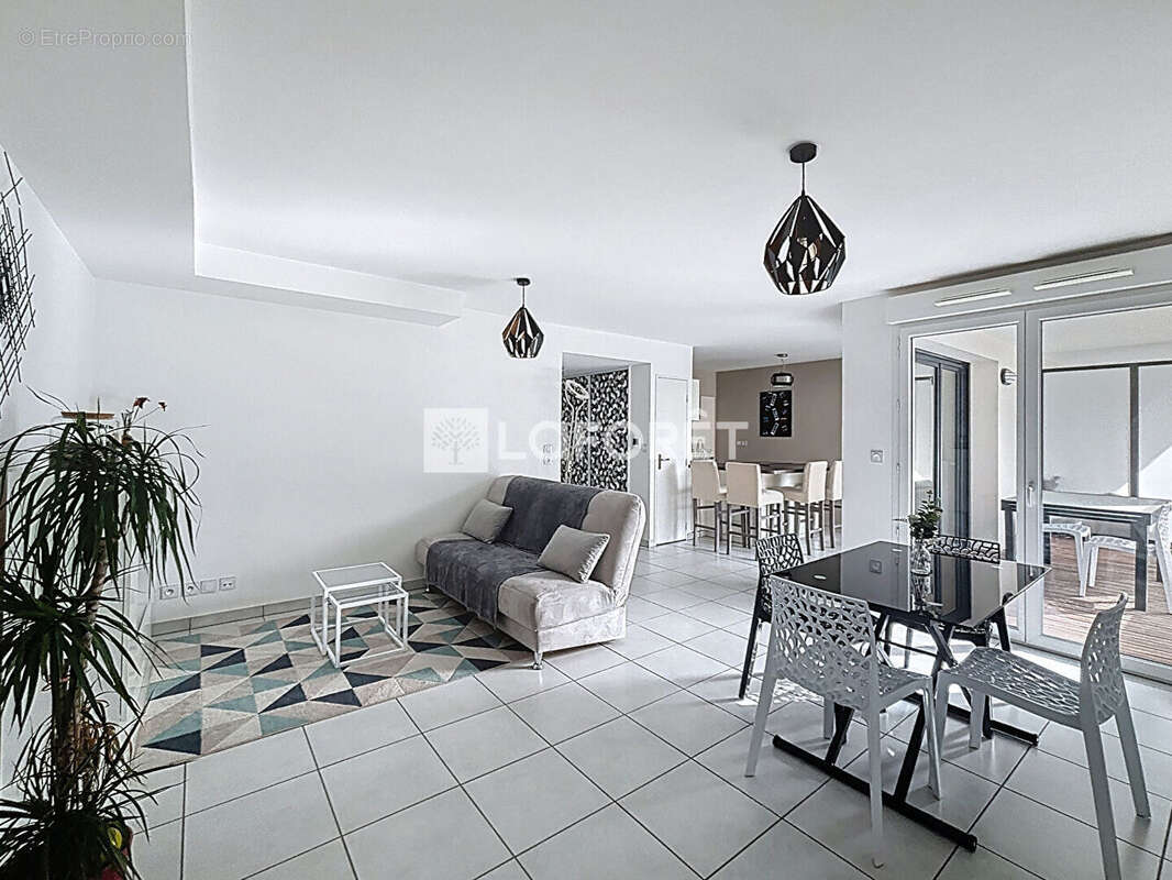 Appartement à CALUIRE-ET-CUIRE