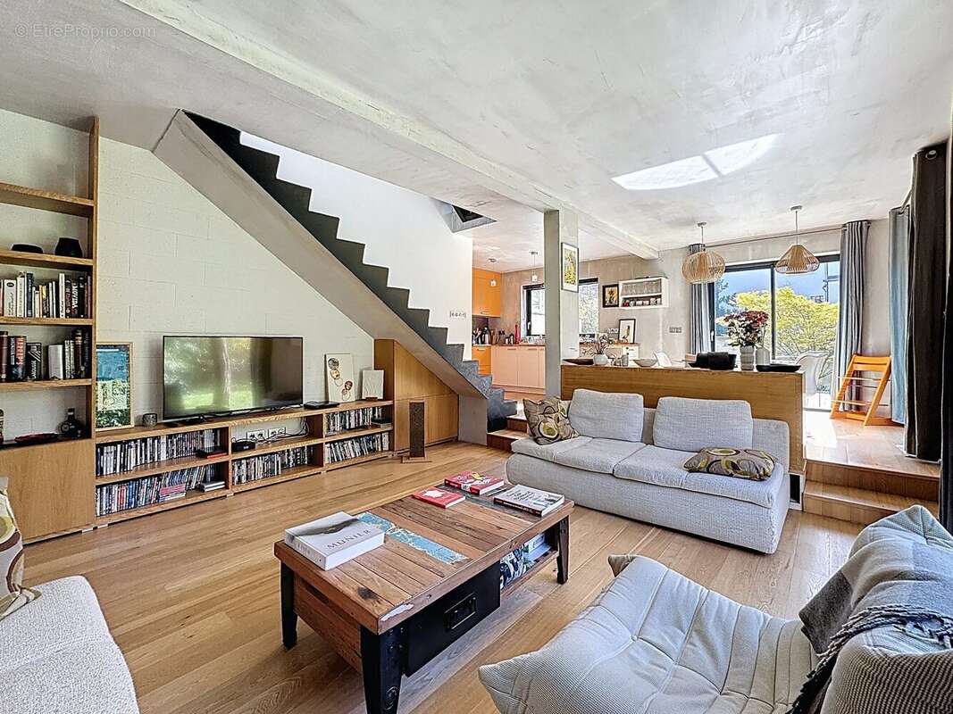 Maison 163 m² à Bagneux  - photo 2
