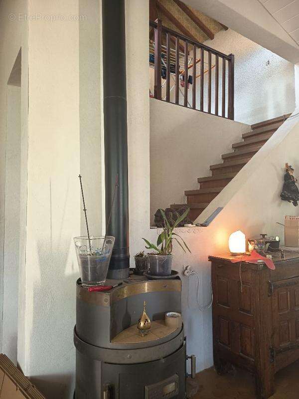 Maison à CASCASTEL-DES-CORBIERES