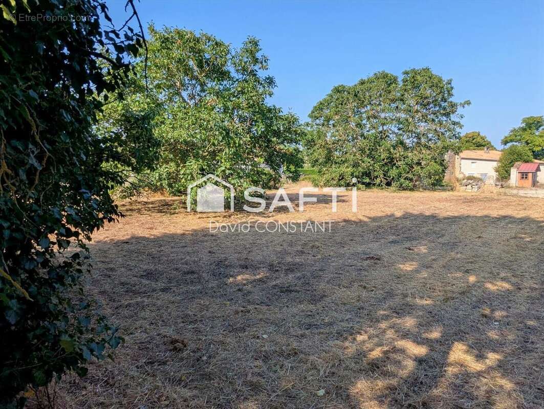 Photo 2 - Terrain à MAUZE-SUR-LE-MIGNON