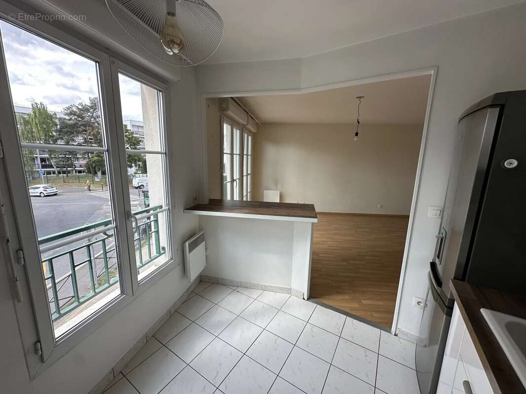 Appartement à MORANGIS