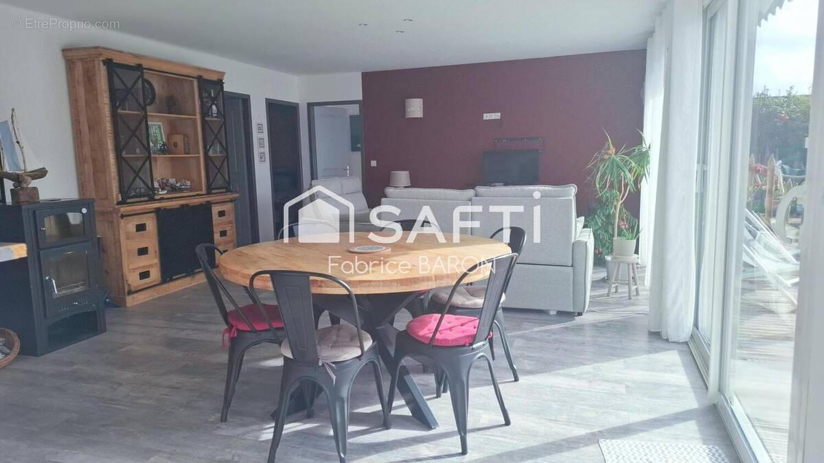 Photo 1 - Maison à LES MATHES