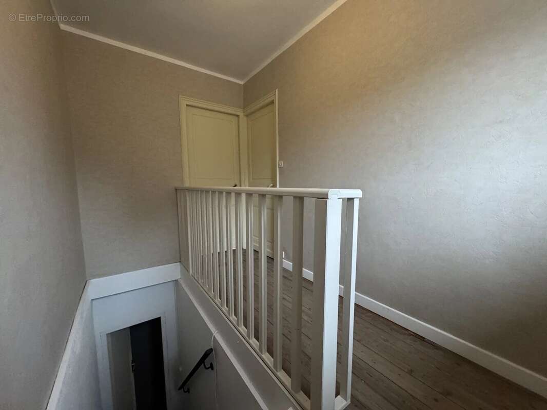 Maison à WALINCOURT-SELVIGNY