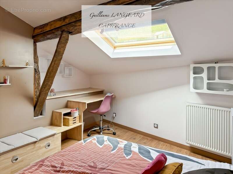 Au coeur de Thoirette (39240) - Maison de caractère en pierres – 4 chambres – Terrasses aménagées - photo 17