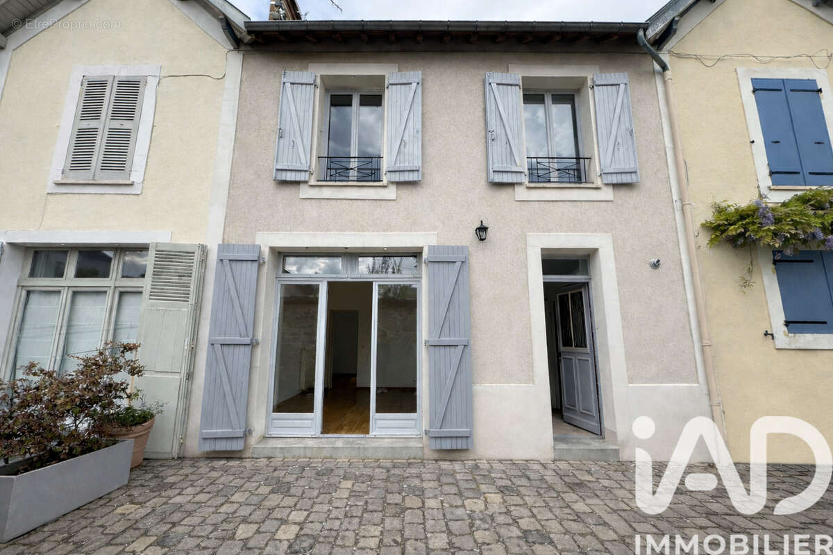 Photo 2 - Maison à FONTAINEBLEAU