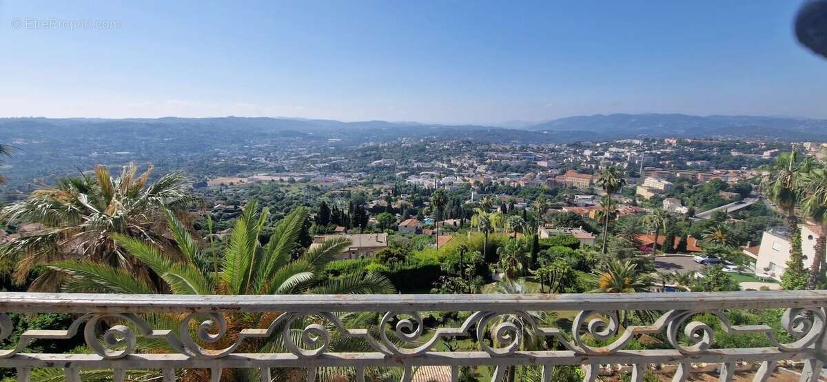 Appartement à GRASSE