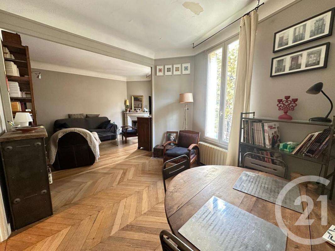 Appartement à FONTENAY-SOUS-BOIS