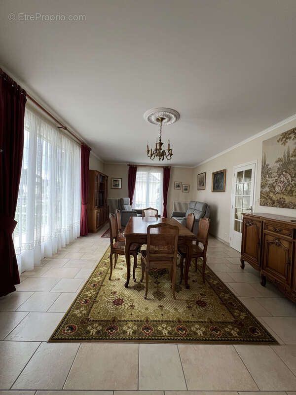 Maison à SENS