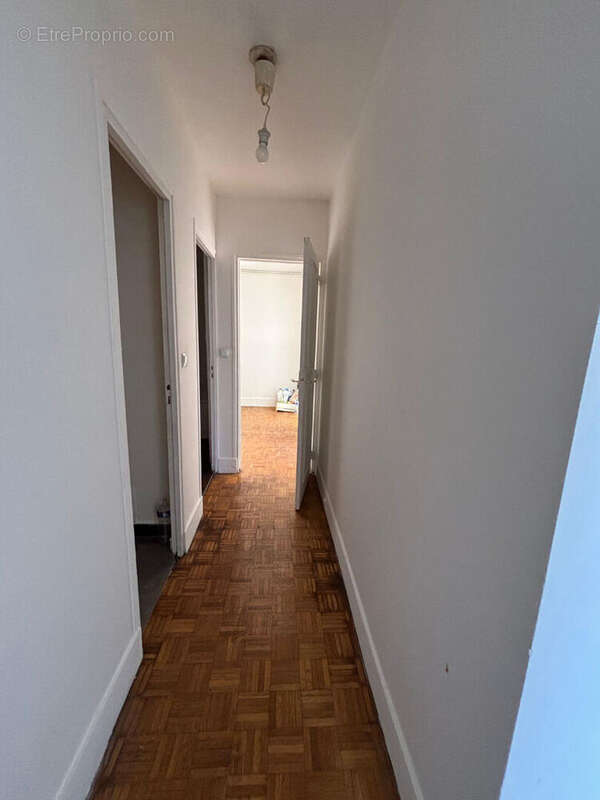 Appartement à LE BLANC-MESNIL