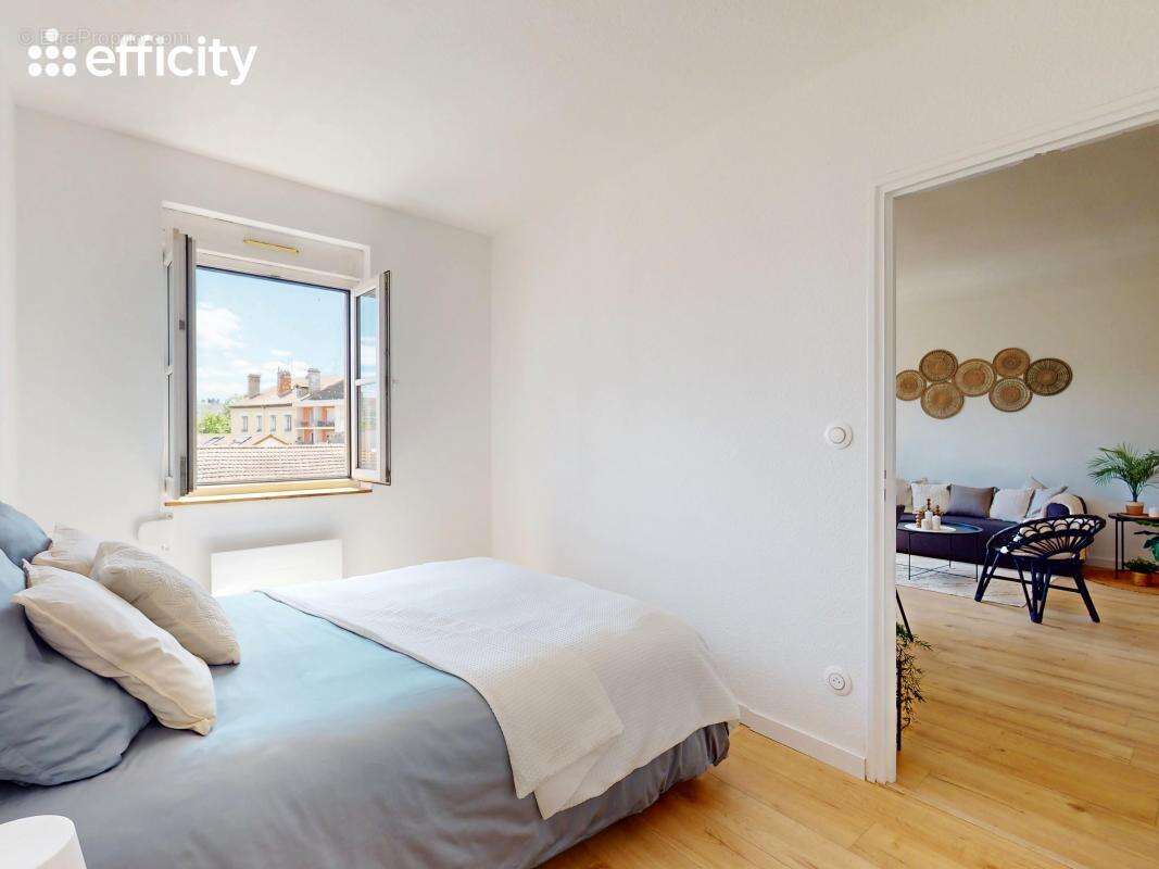Appartement à VILLEURBANNE