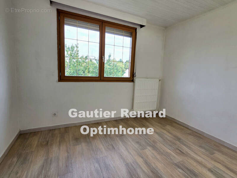 Maison à BRUAY-SUR-L&#039;ESCAUT