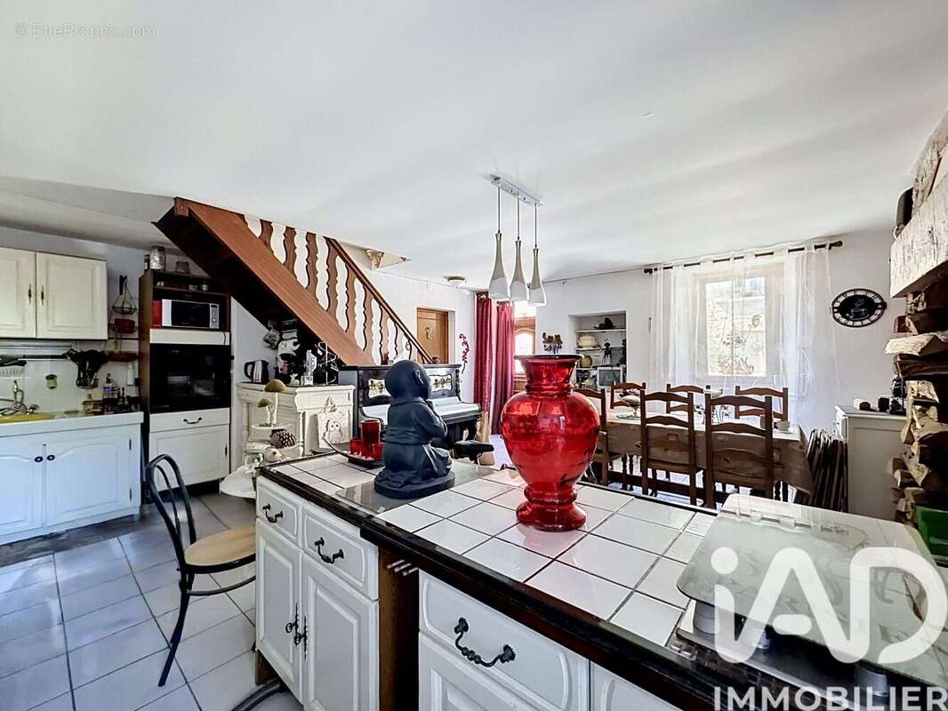 Photo 2 - Maison à TREIGNAC