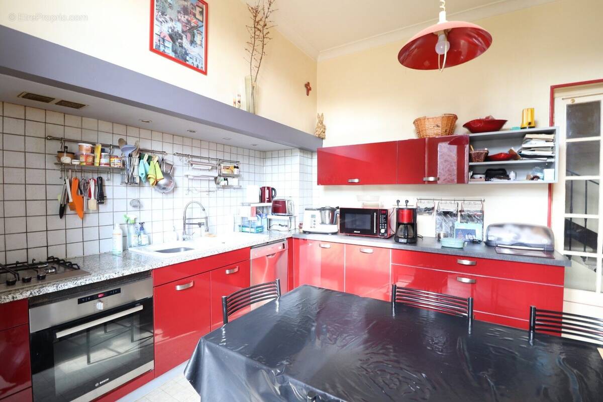 Maison à TOURNON-SUR-RHONE