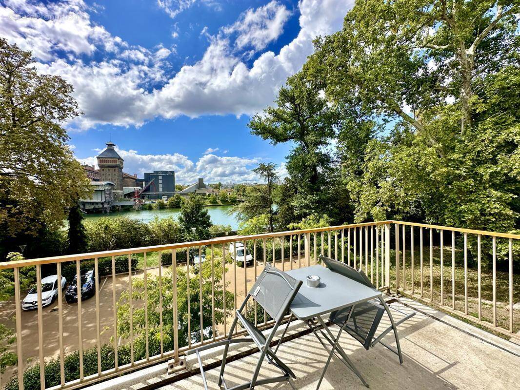 Appartement à CORBEIL-ESSONNES