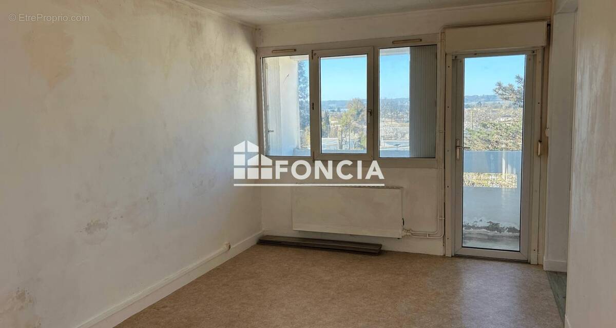 Appartement à LE PASSAGE