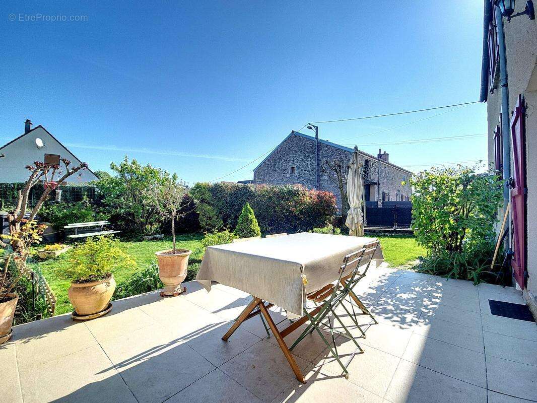 Maison à PERRIGNY-LES-DIJON