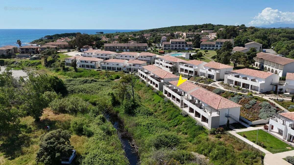 Appartement à LINGUIZZETTA