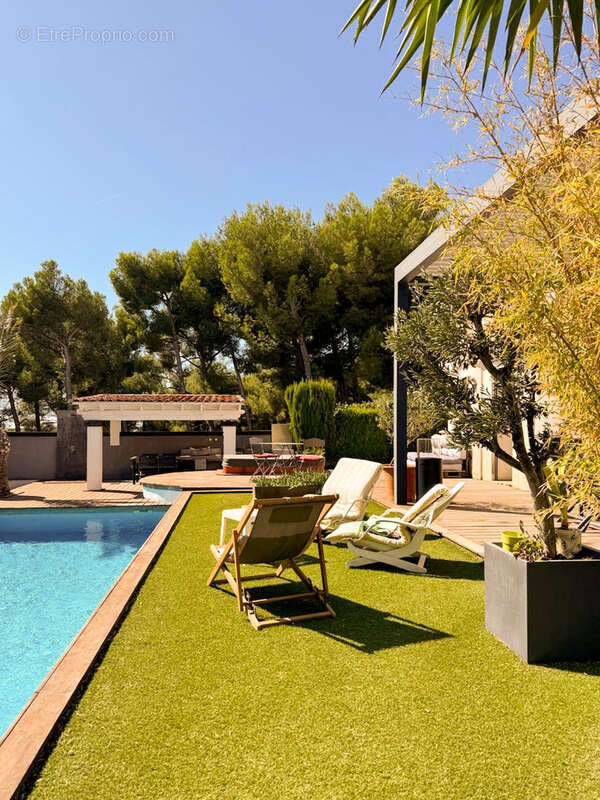 Maison à CARRY-LE-ROUET