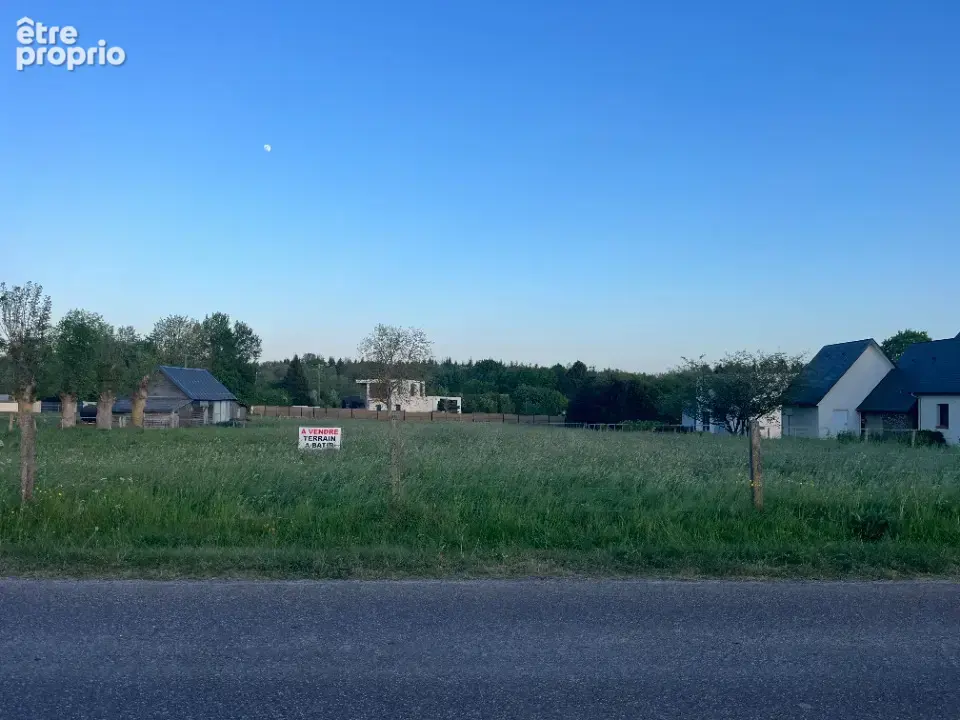 Terrain à FRESQUIENNES