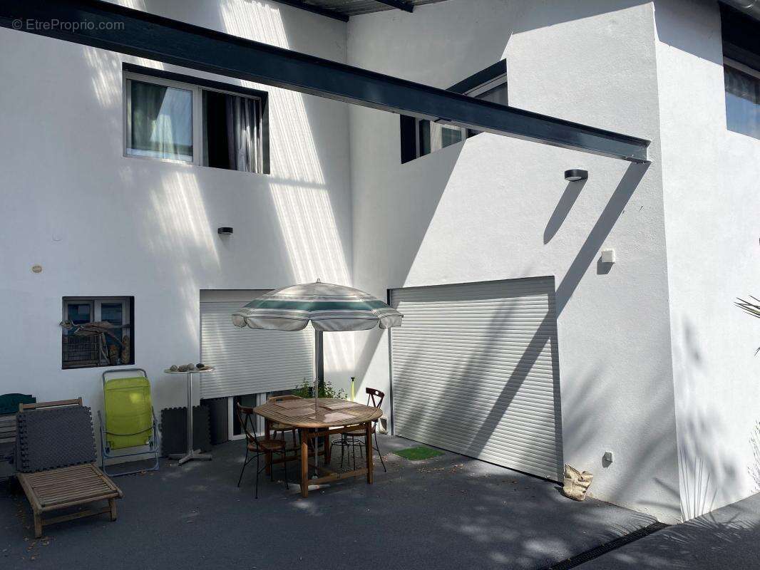 Appartement à SAINT-MAUR-DES-FOSSES