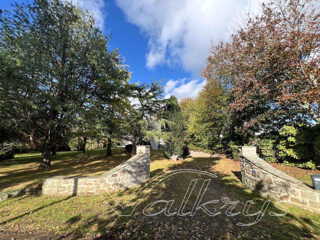 Maison à CLOHARS-CARNOET