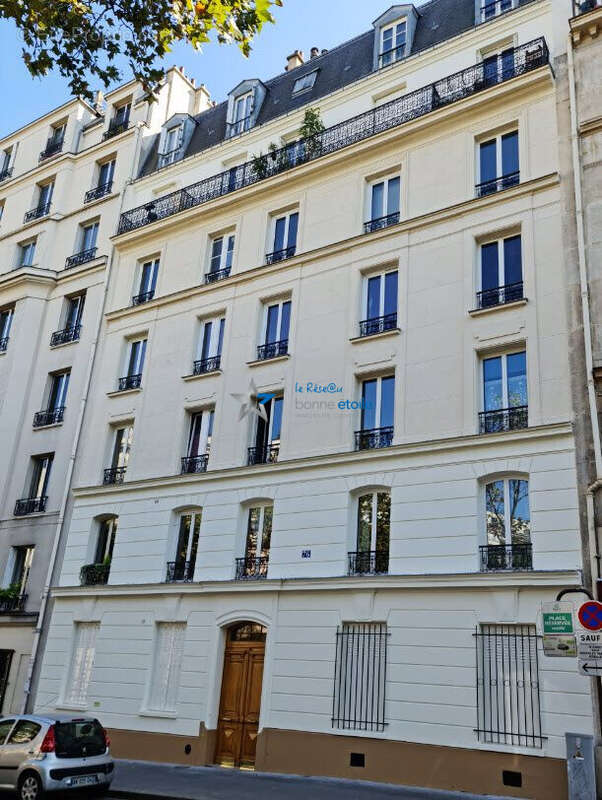 T2 - Paris 19 - Buttes-Chaumont - Elsa Bargiarelli - Bonne étoile immobilier - Appartement à PARIS-19E