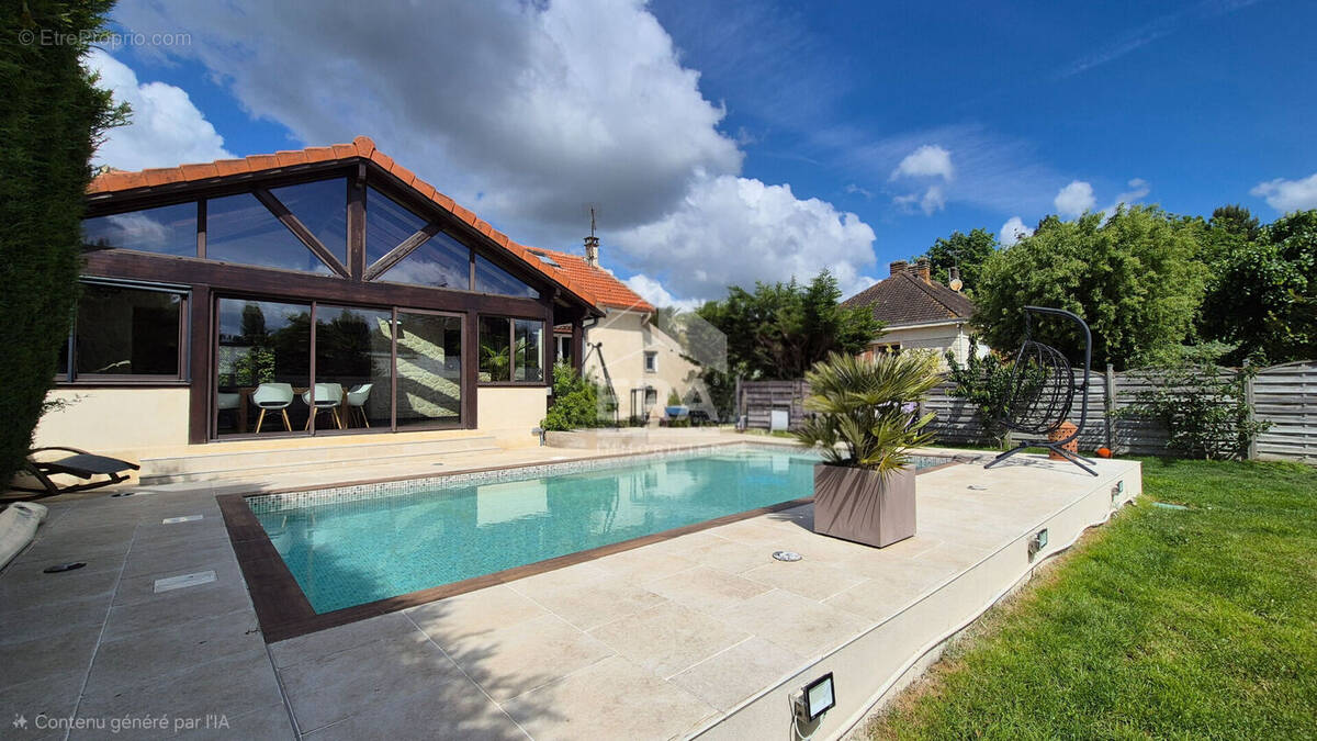 Maison à BRIE-COMTE-ROBERT