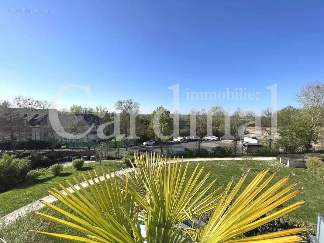 Appartement à NOISY-LE-ROI