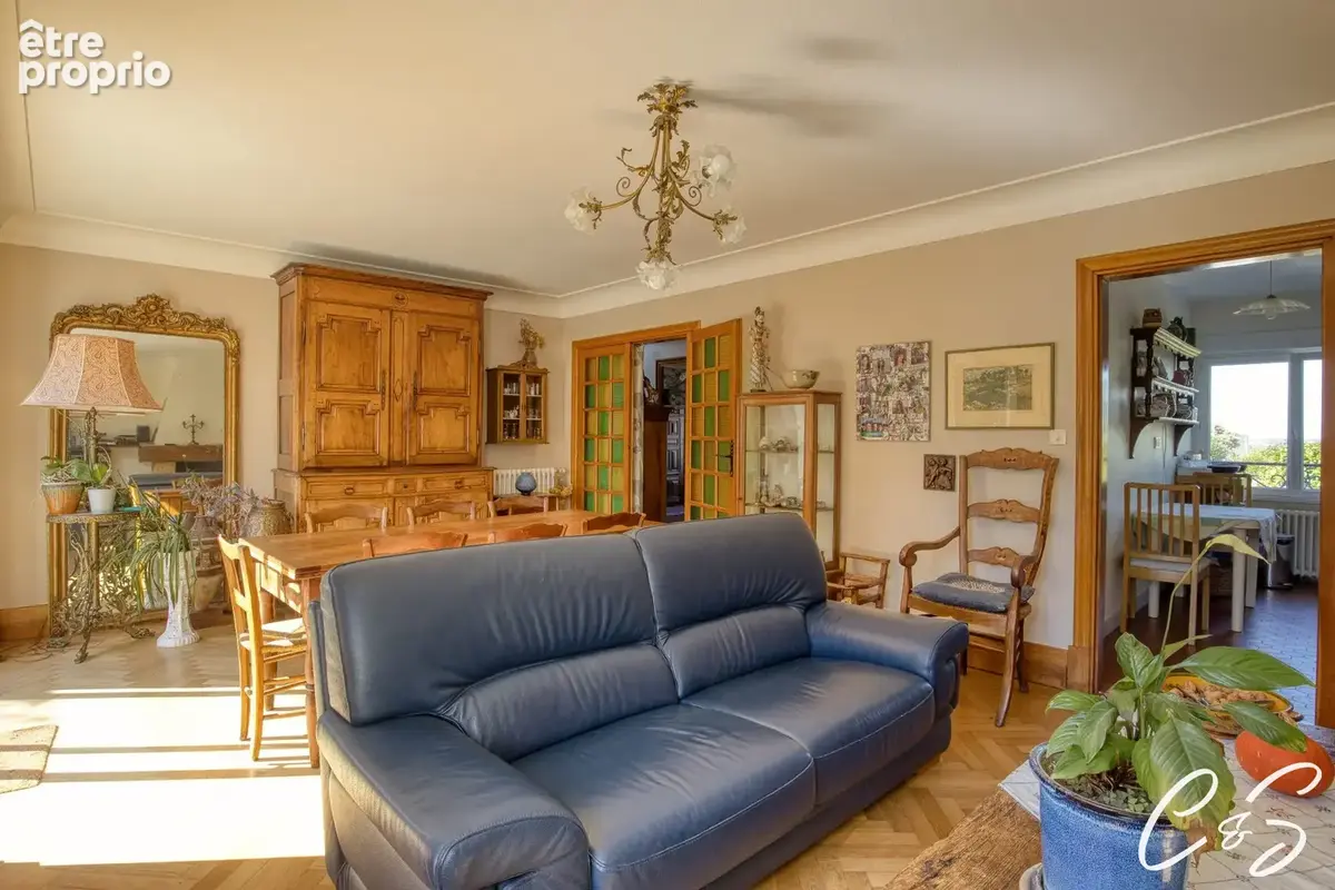 Maison 6 pièces 137 m² à vendre à Ploneour-Lanvern (29720) - photo 5