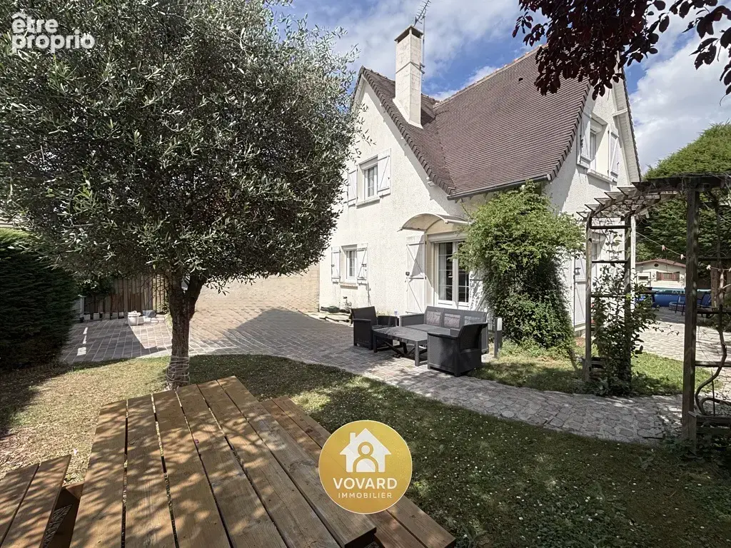 Photo Maison à Saint-Brice-Sous-Foret au prix de 610 000€