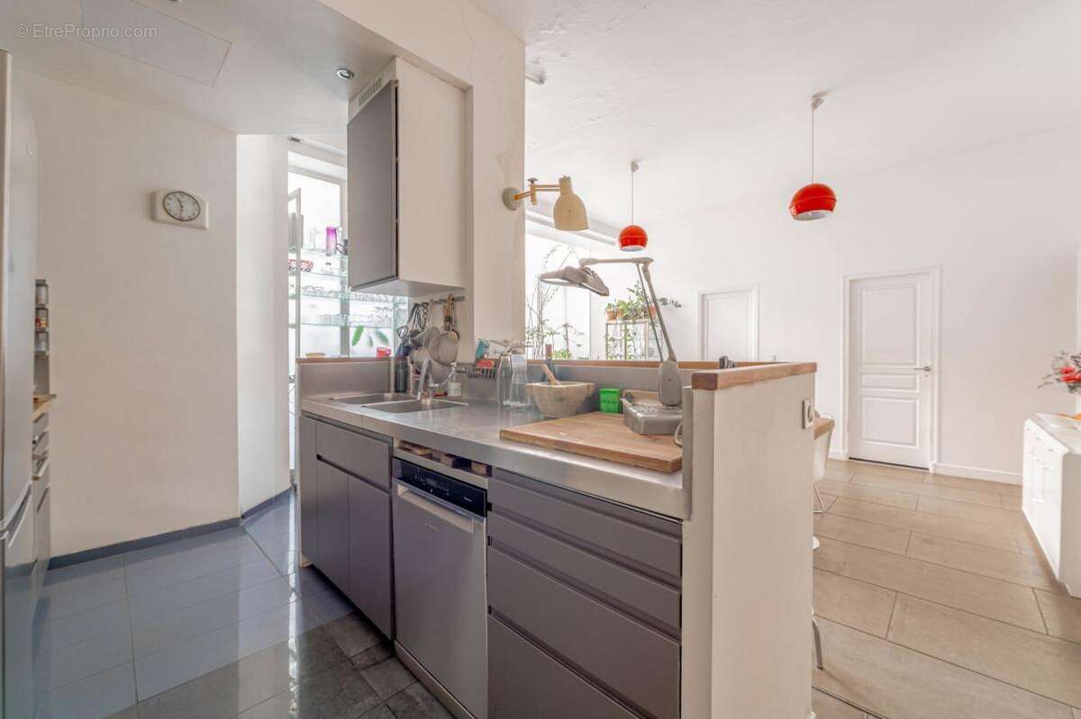Appartement à PARIS-9E