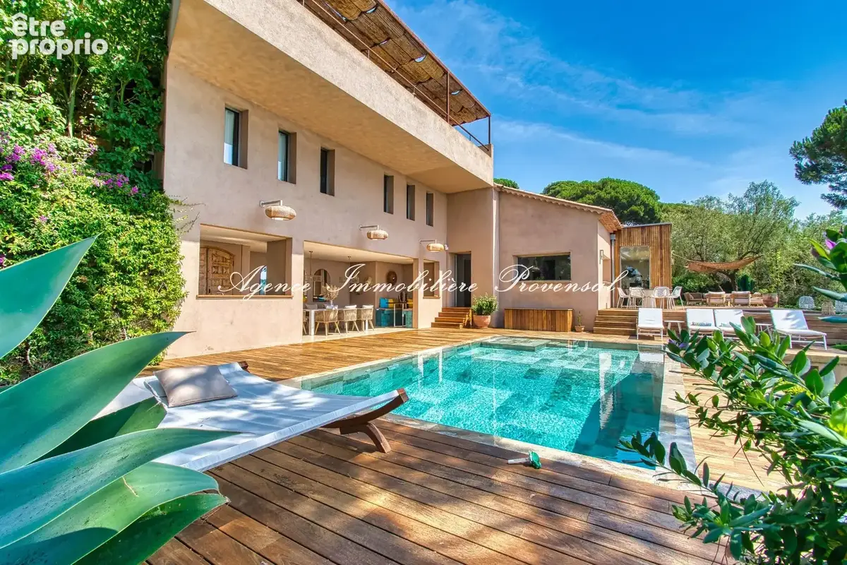 Maison 6 pièces 260 m² à vendre à Sainte-Maxime (83120) - photo 4