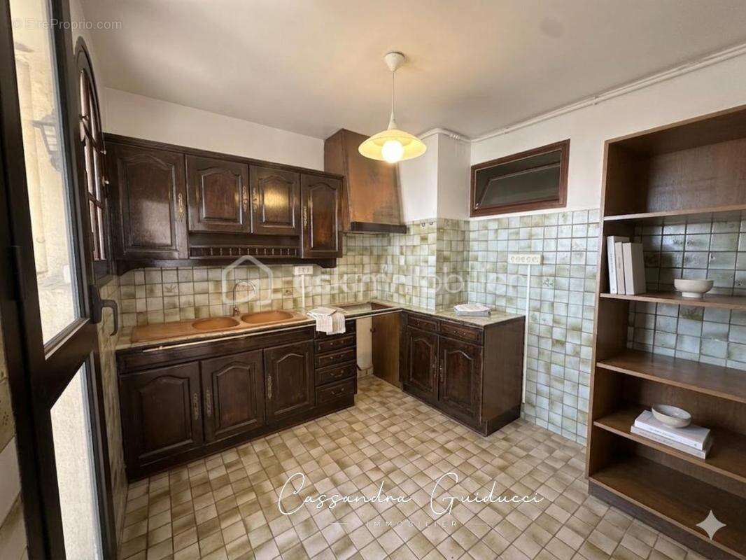 Appartement à MARSEILLE-15E