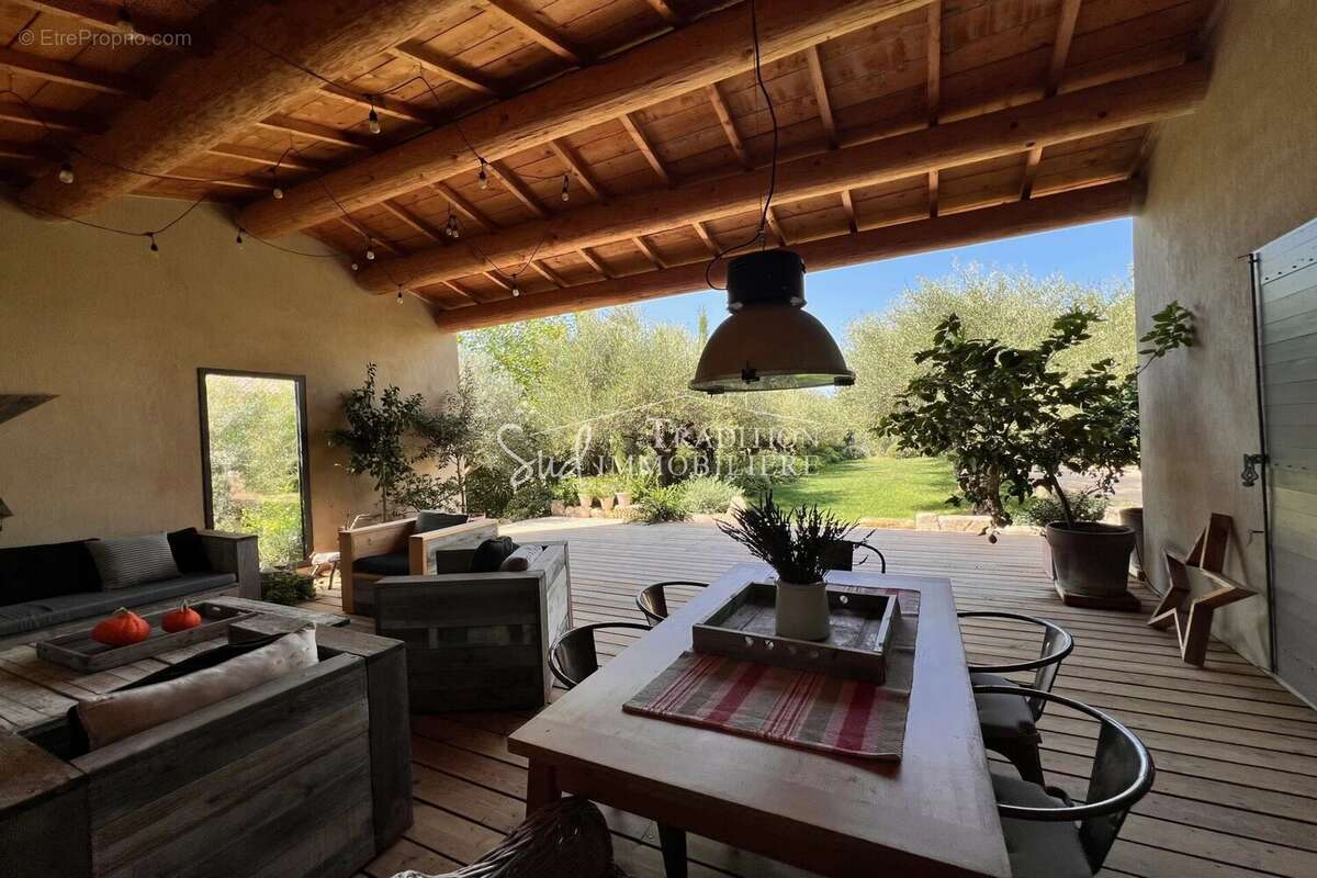 Maison à PARADOU