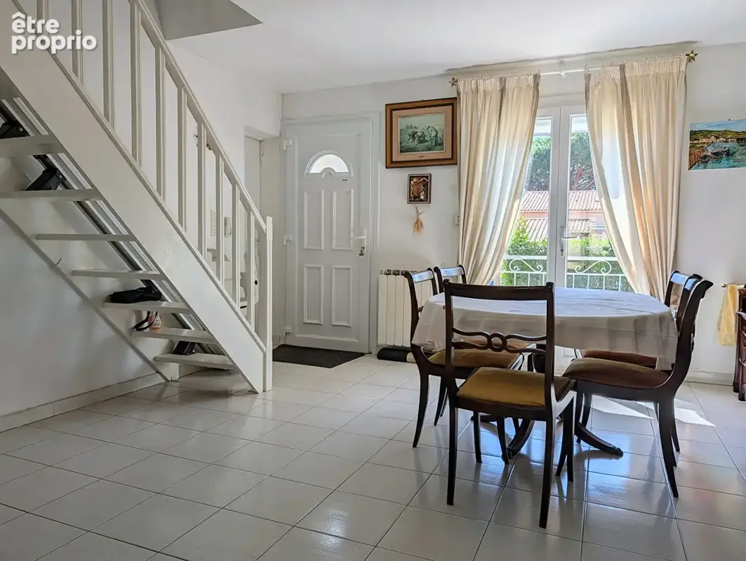 Charmante Maison à La Londe-les-Maures : 4 pièces, 399 600  - Exclusivité NESTENN - photo 14