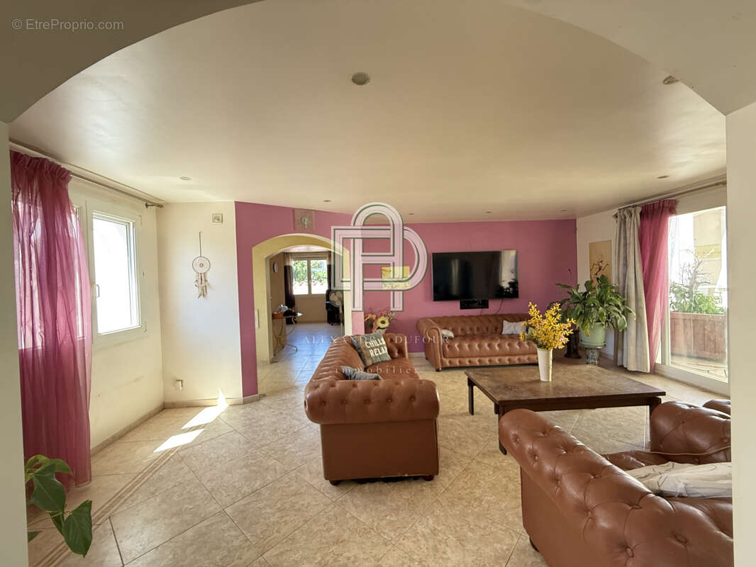 Villa T5 de 200m2 avec prestations haut de gamme à Gruissan - photo 7