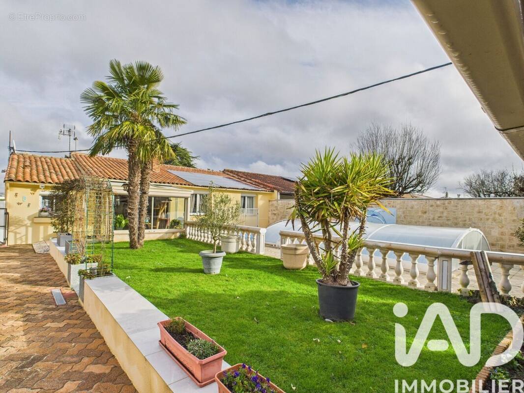 Photo 1 - Maison à LOULAY