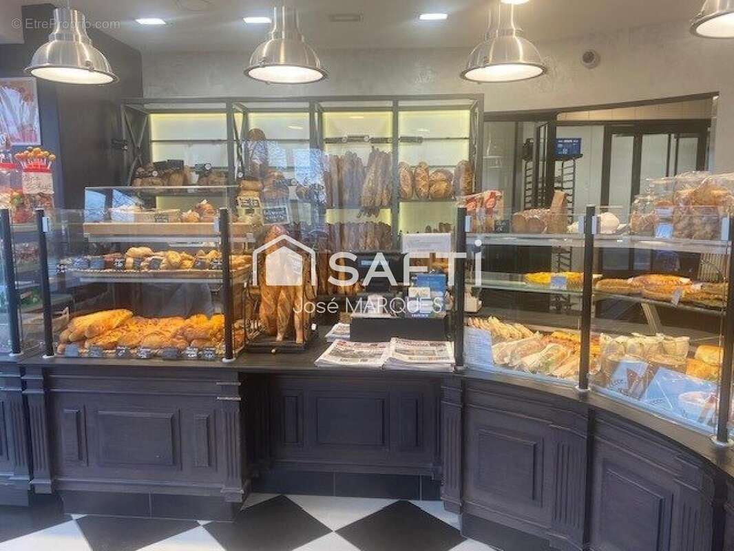 Photo 2 - Commerce à PITHIVIERS