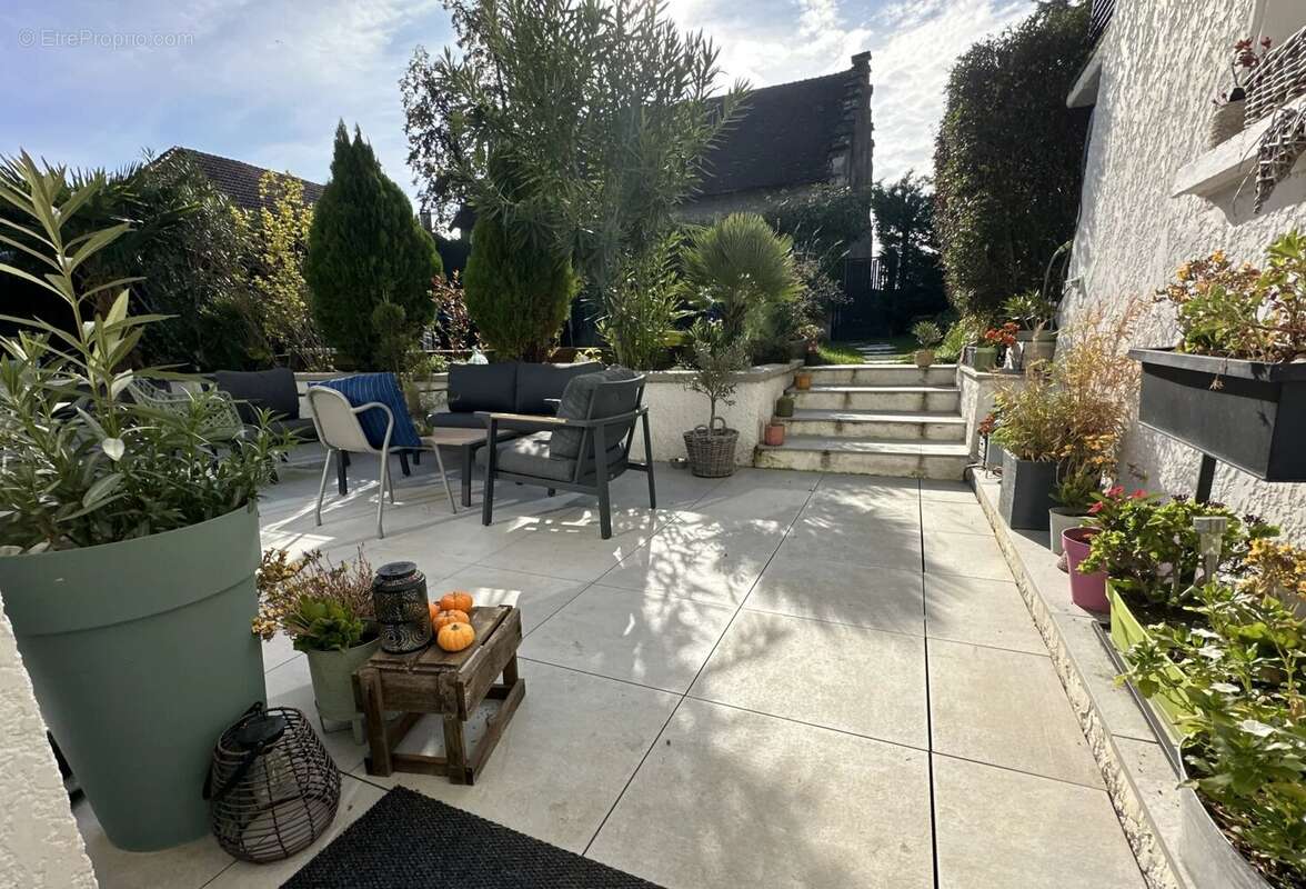 Maison à LE BOURGET-DU-LAC