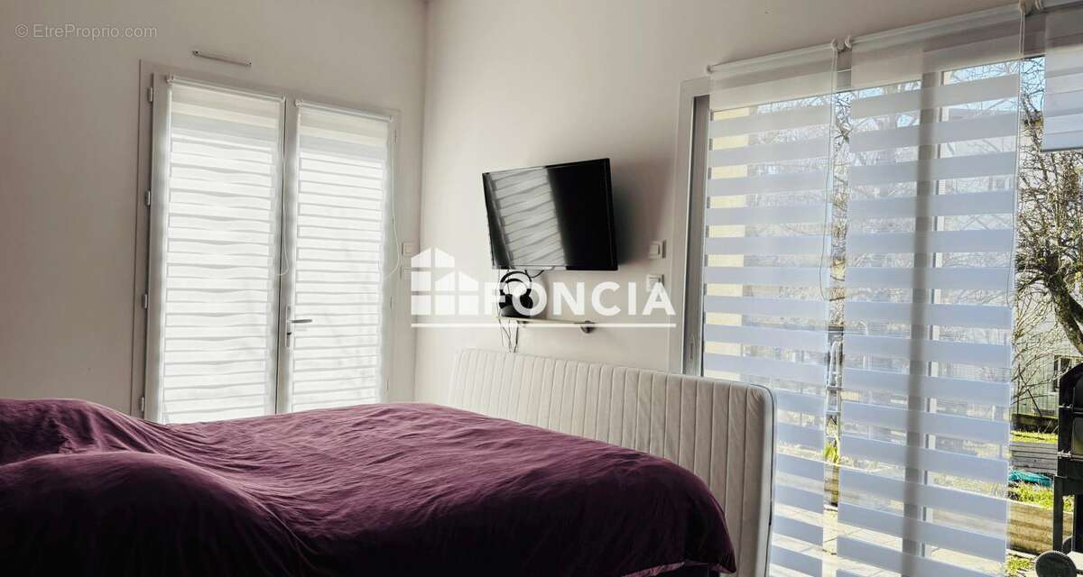 Maison à SAINT-MARTIN-D'URIAGE