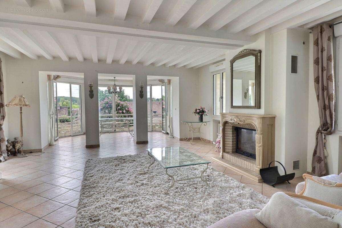 Maison à MONTFORT-L'AMAURY