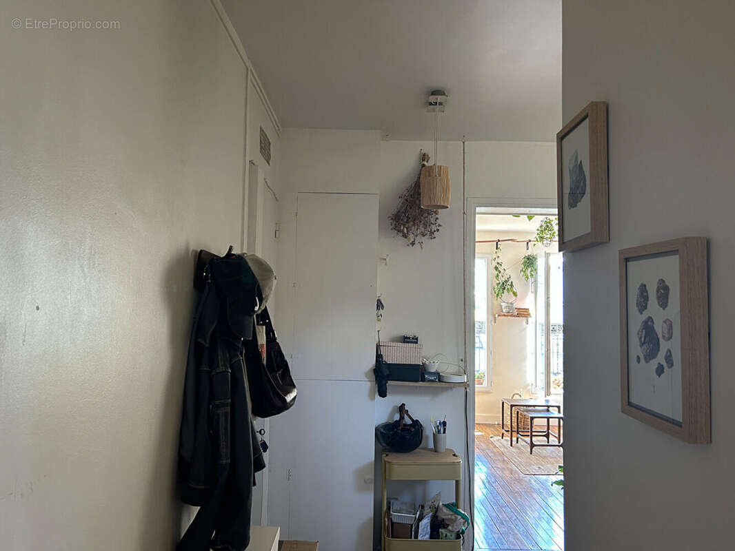 Appartement à PARIS-18E