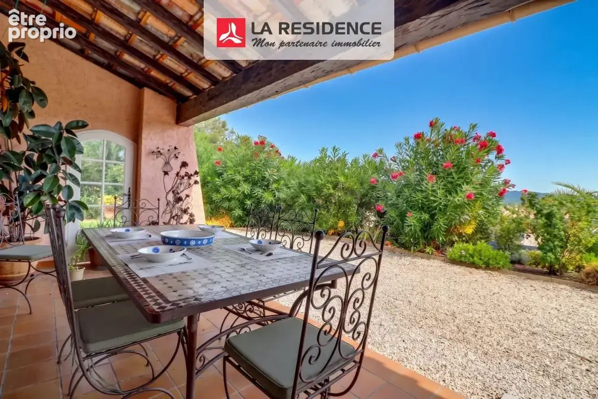 Maison 6 pièces 160 m² à vendre à Roquebrune-Sur-Argens (83520) - photo 2