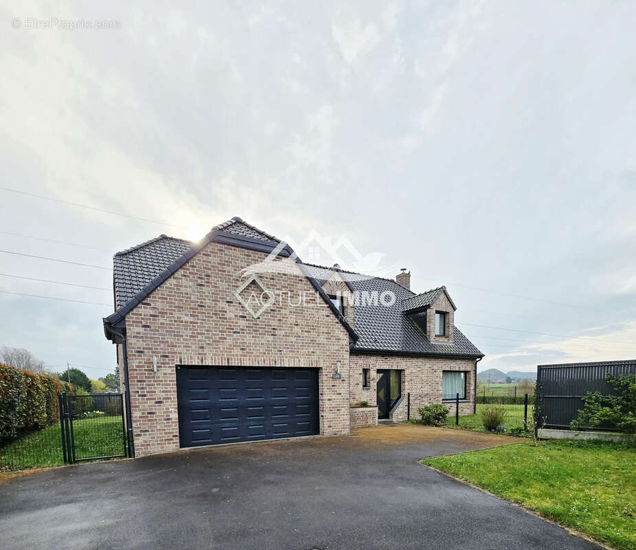 Maison à NOYELLES-LES-VERMELLES