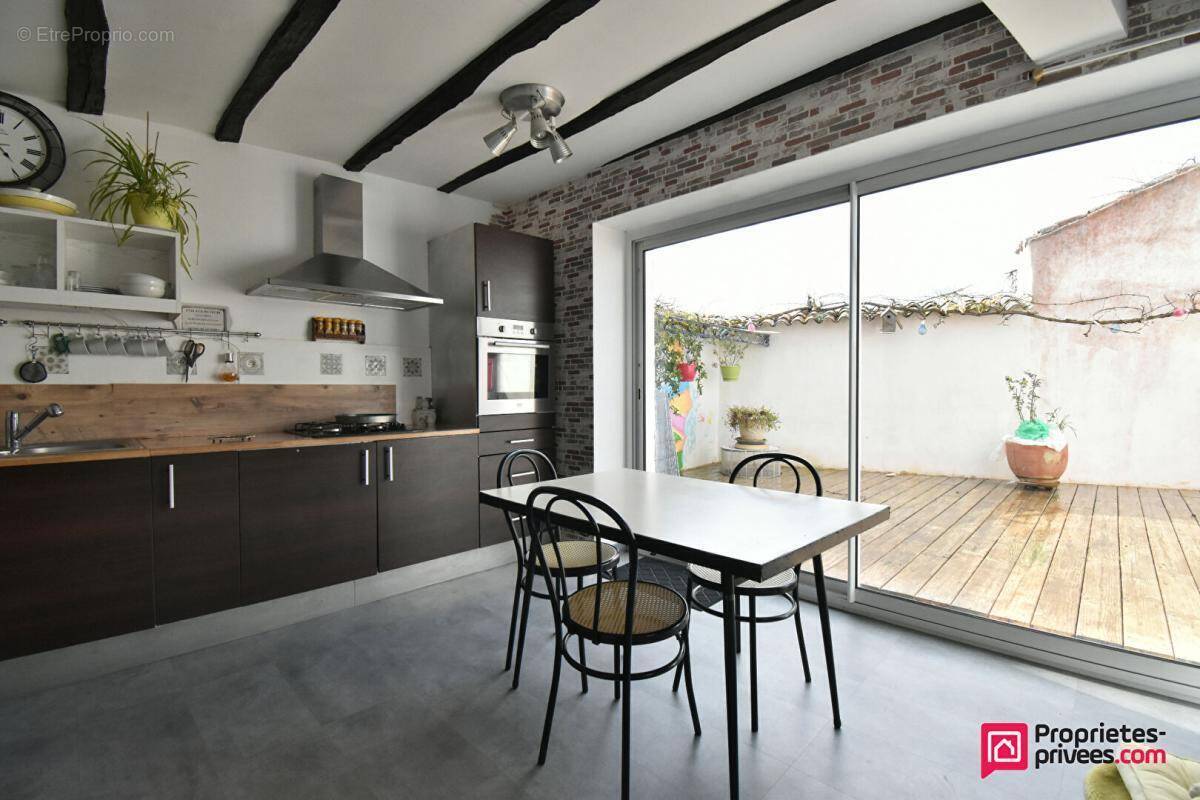 Maison à TREMENTINES