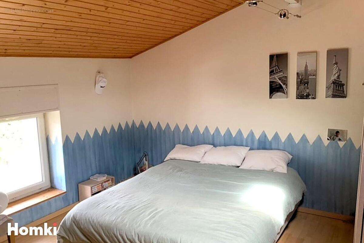 Maison à ROUSSILLON