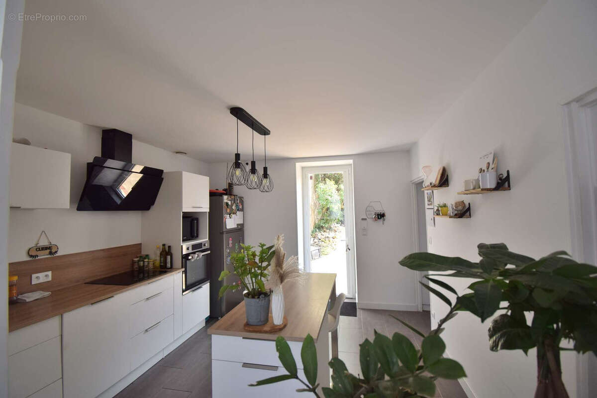 Maison d'habitation - photo 8