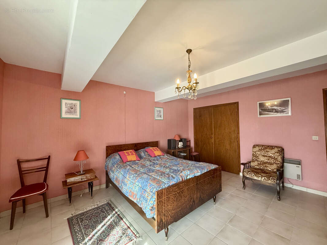 Maison à L&#039;ISLE-JOURDAIN