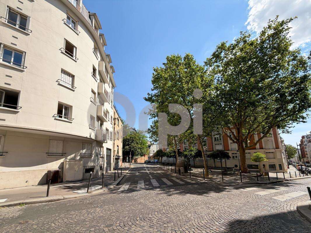 Appartement à PARIS-20E