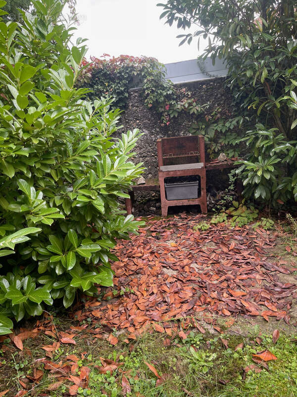 Maison à LA BATIE-DIVISIN